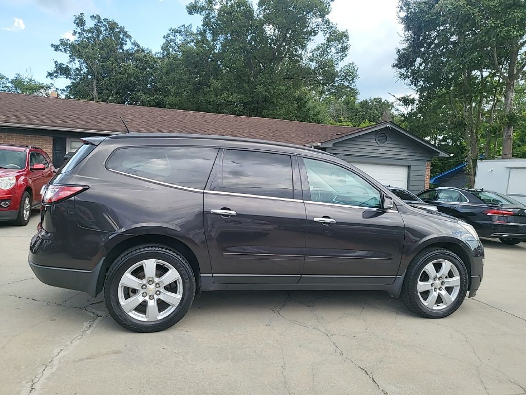 2017 Chevrolet Traverse Image 8