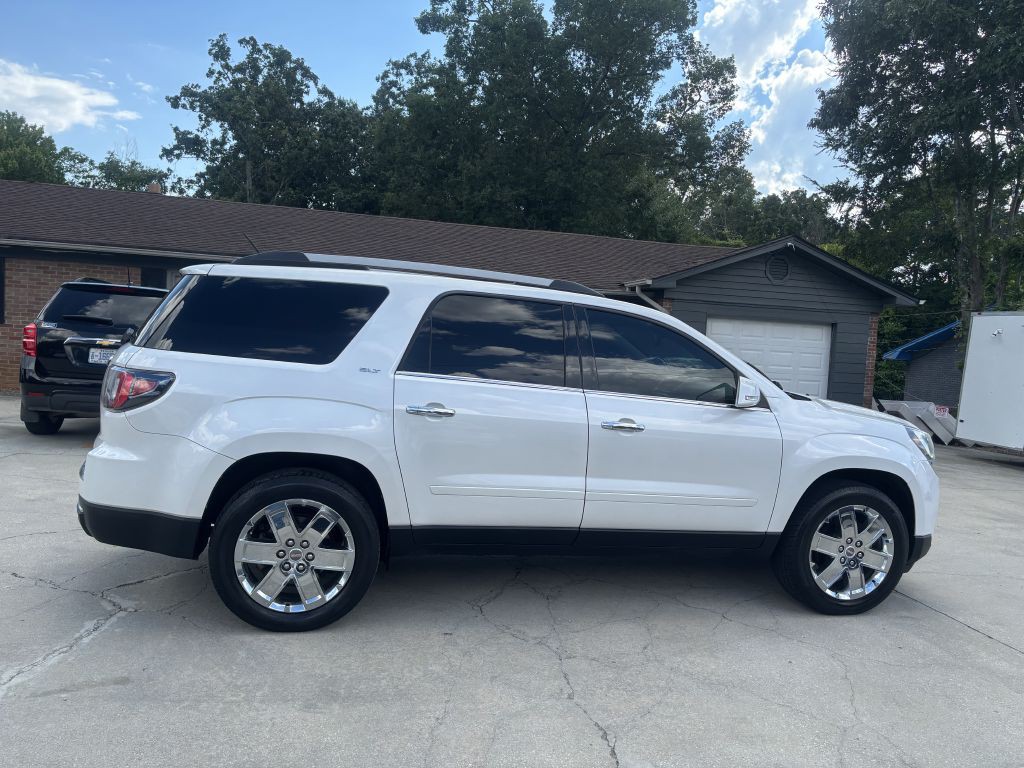 2017 GMC Acadia Image 7