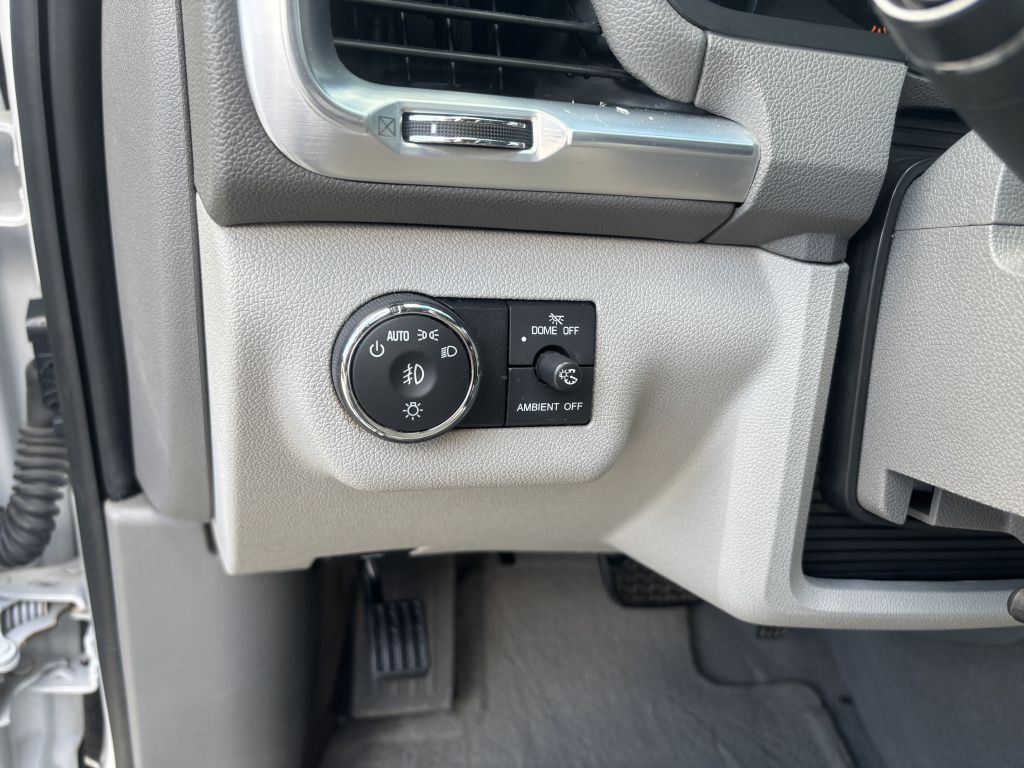 2017 GMC Acadia Image 10
