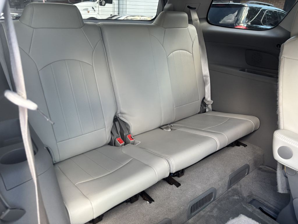 2017 GMC Acadia Image 21
