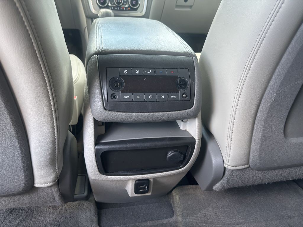 2017 GMC Acadia Image 22