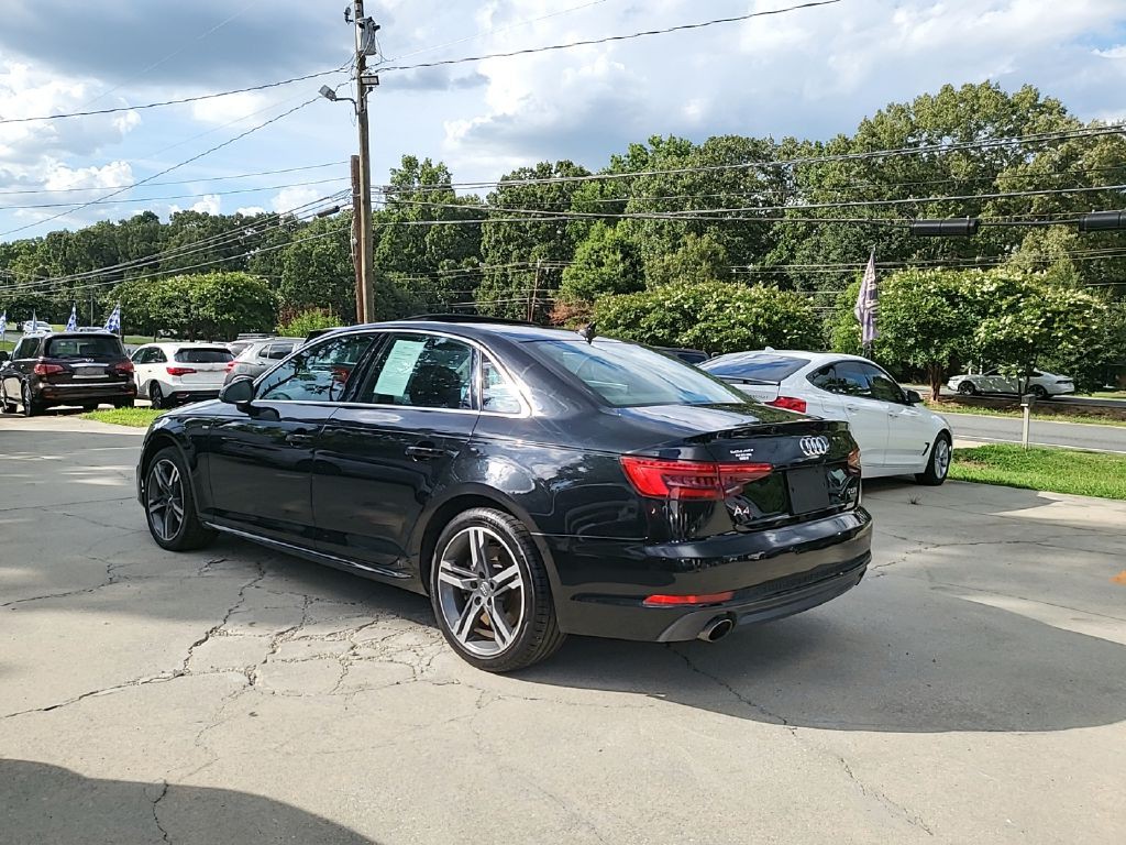 2017 Audi A4 Image 4