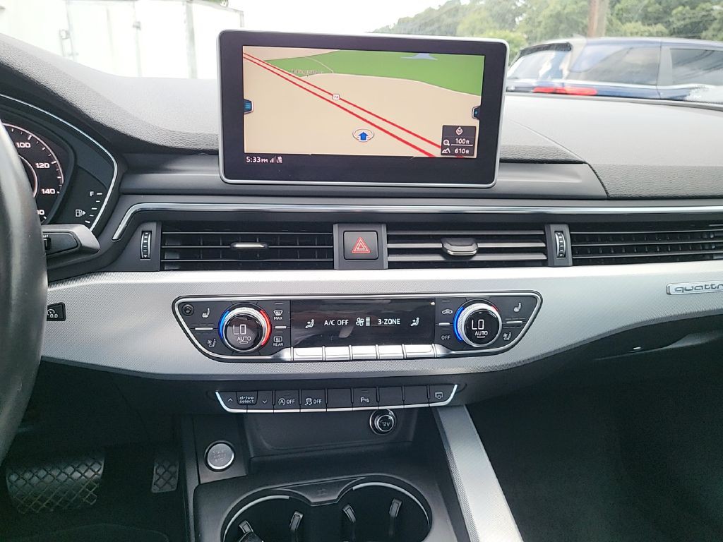 2017 Audi A4 Image 15