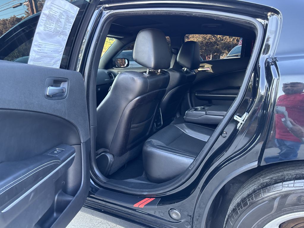 2019 Dodge Charger Image 12