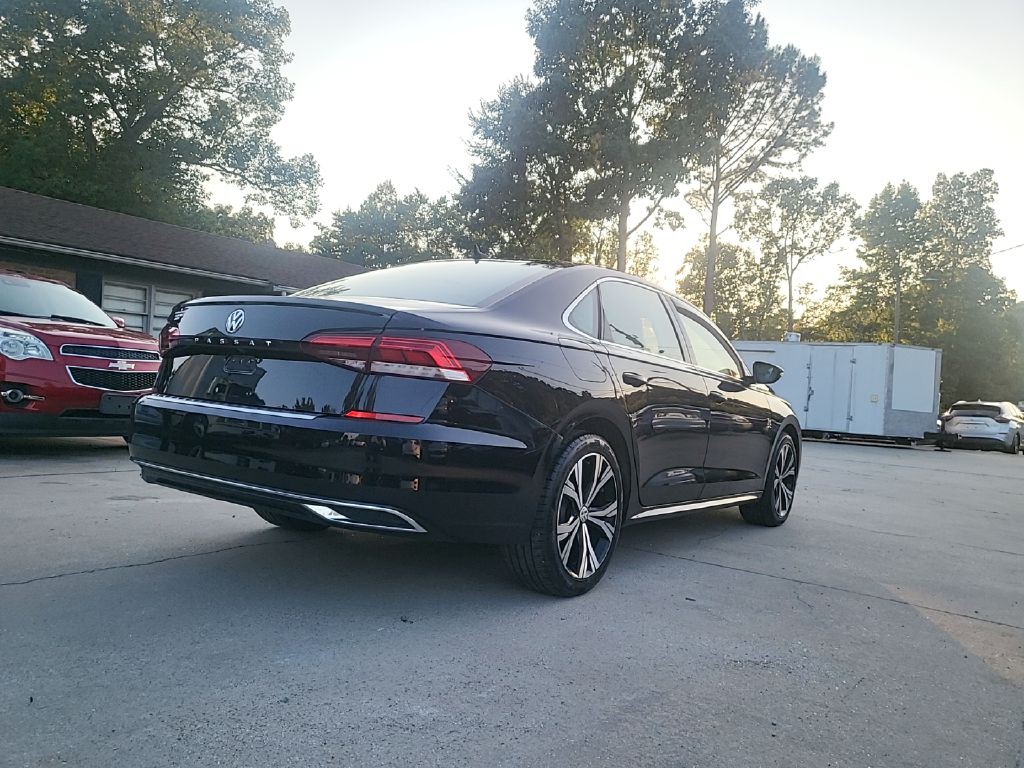 2021 Volkswagen Passat Image 6