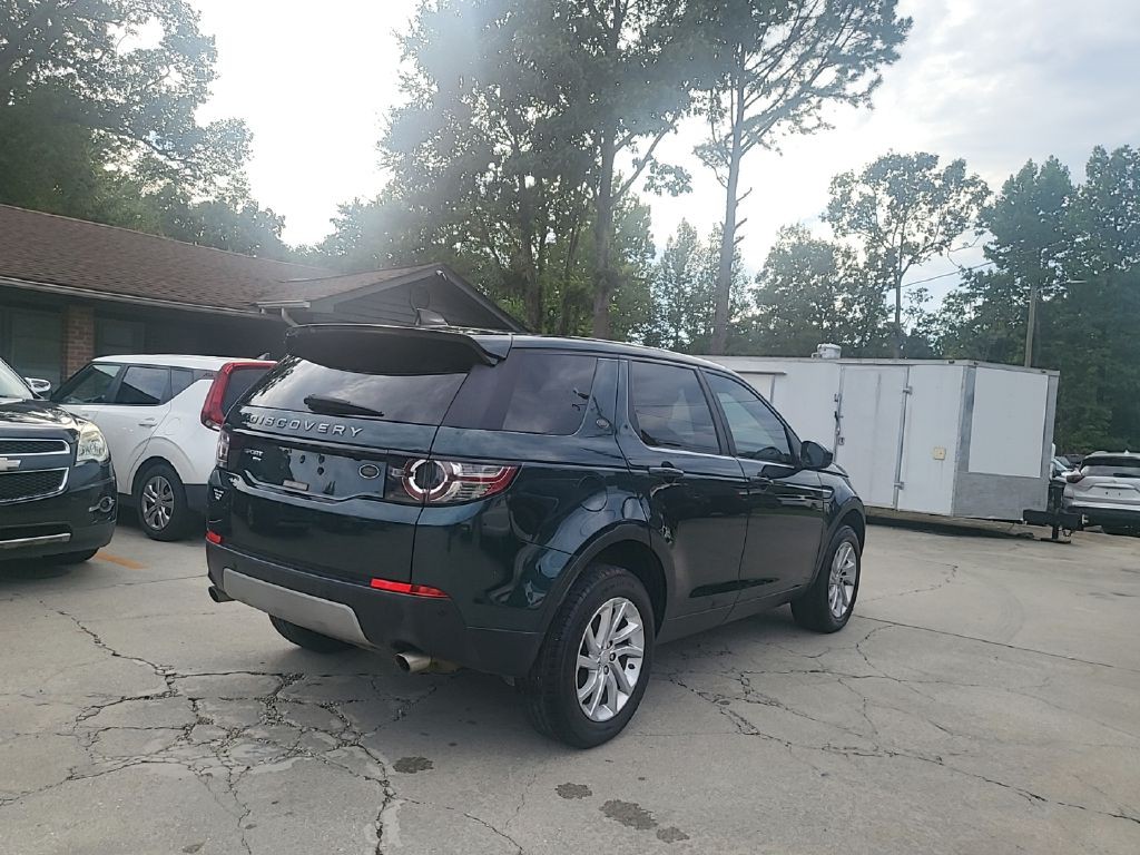 2017 Land Rover Discovery Sport Image 6