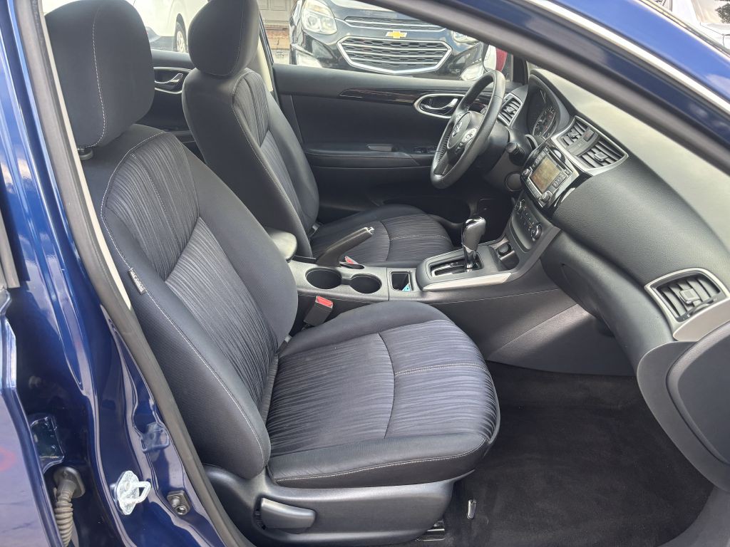 2016 Nissan Sentra Image 17