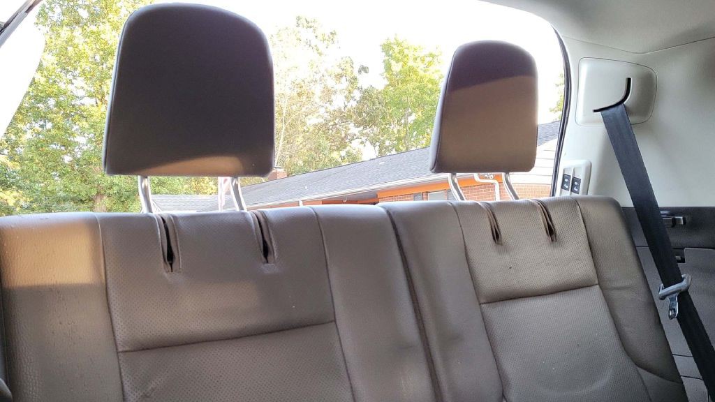 2013 Lexus GX Image 16