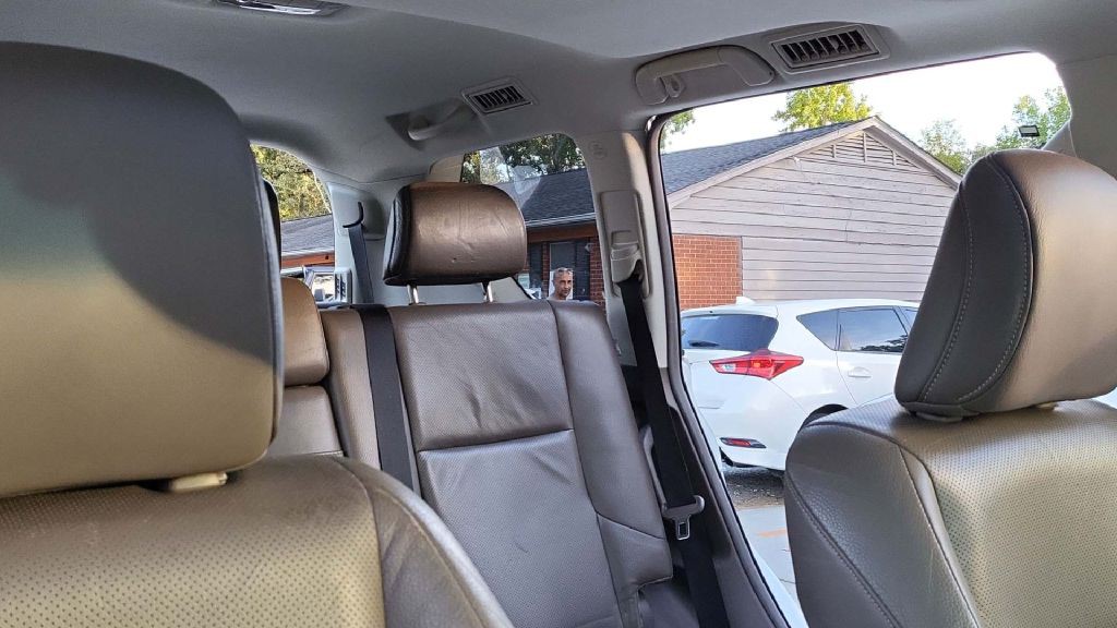 2013 Lexus GX Image 20