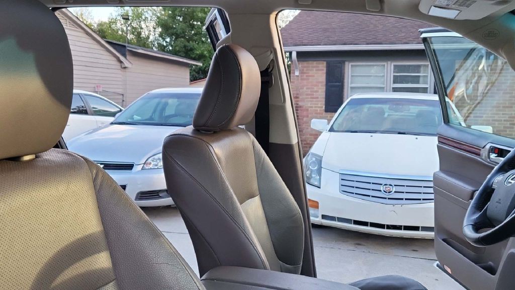 2013 Lexus GX Image 21