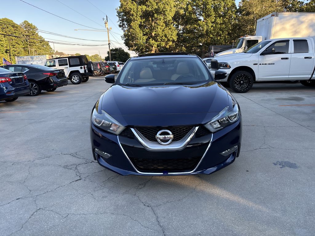 2017 Nissan Maxima Image 2