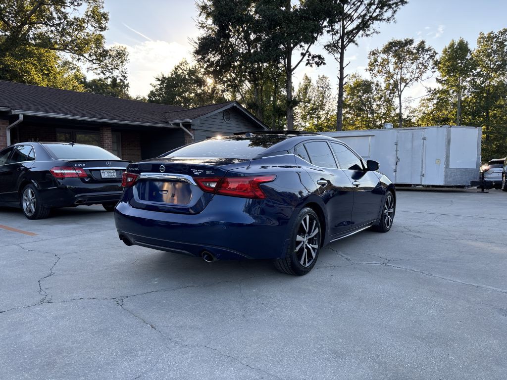 2017 Nissan Maxima Image 4