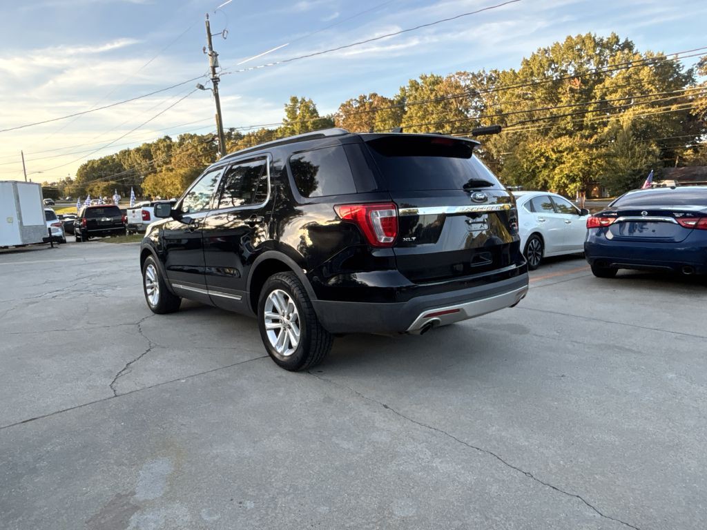 2016 Ford Explorer Image 4