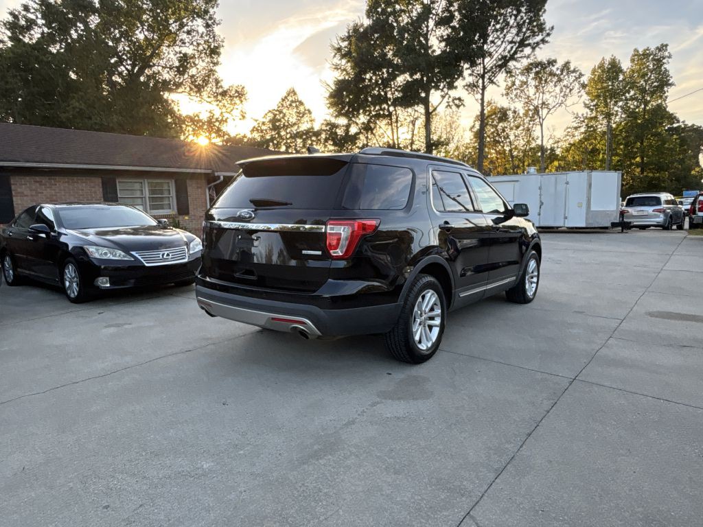 2016 Ford Explorer Image 6