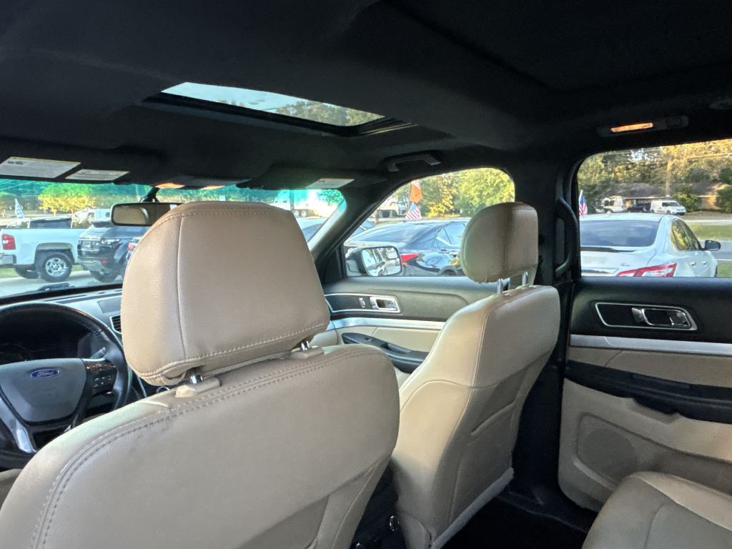 2016 Ford Explorer Image 15