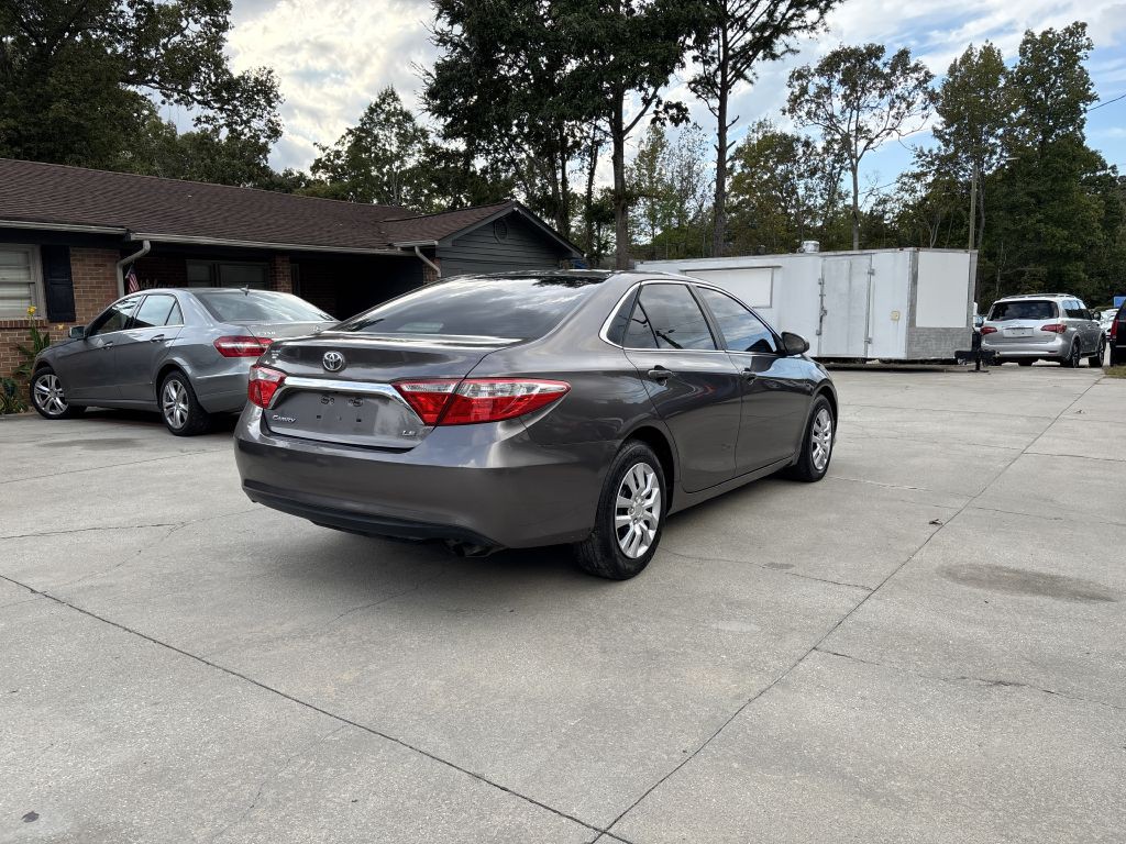 2015 Toyota Camry Image 6