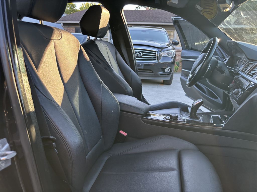 2016 BMW 3 Series Image 15