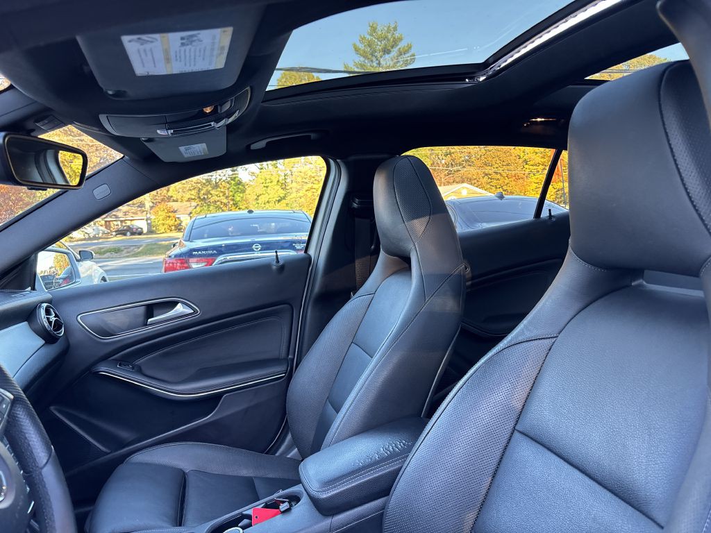 2016 Mercedes-Benz GLA-Class Image 15