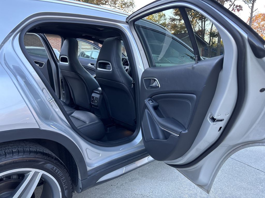 2016 Mercedes-Benz GLA-Class Image 18