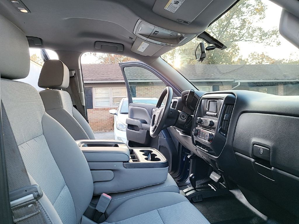 2015 GMC Sierra Image 17