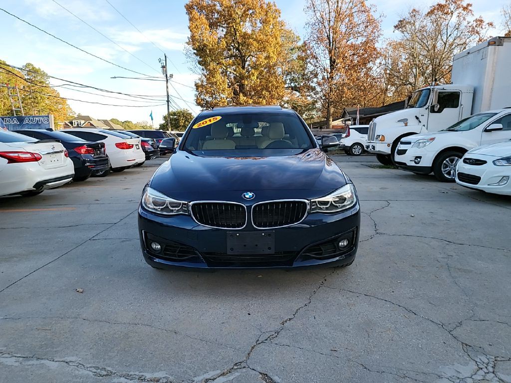 2015 BMW 3 Series Image 2