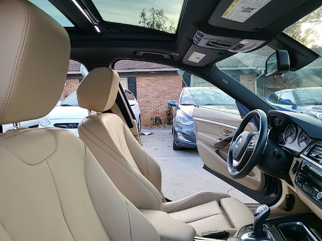 2015 BMW 3 Series Image 19