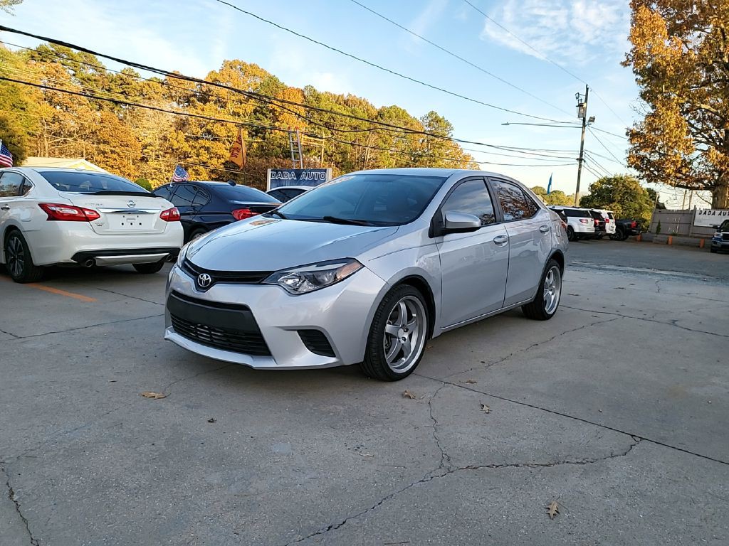 2015 Toyota Corolla Image 1
