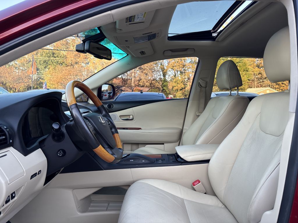 2010 Lexus RX Image 9