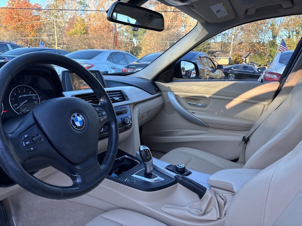 2016 BMW 3 Series Image 9