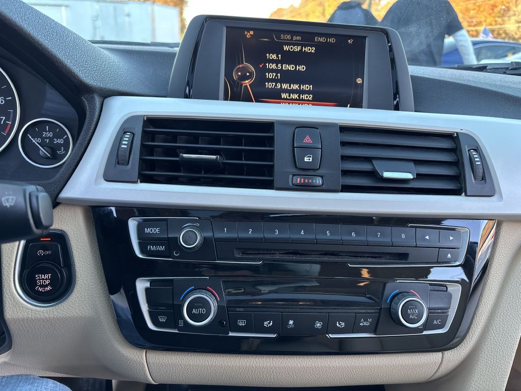 2016 BMW 3 Series Image 20