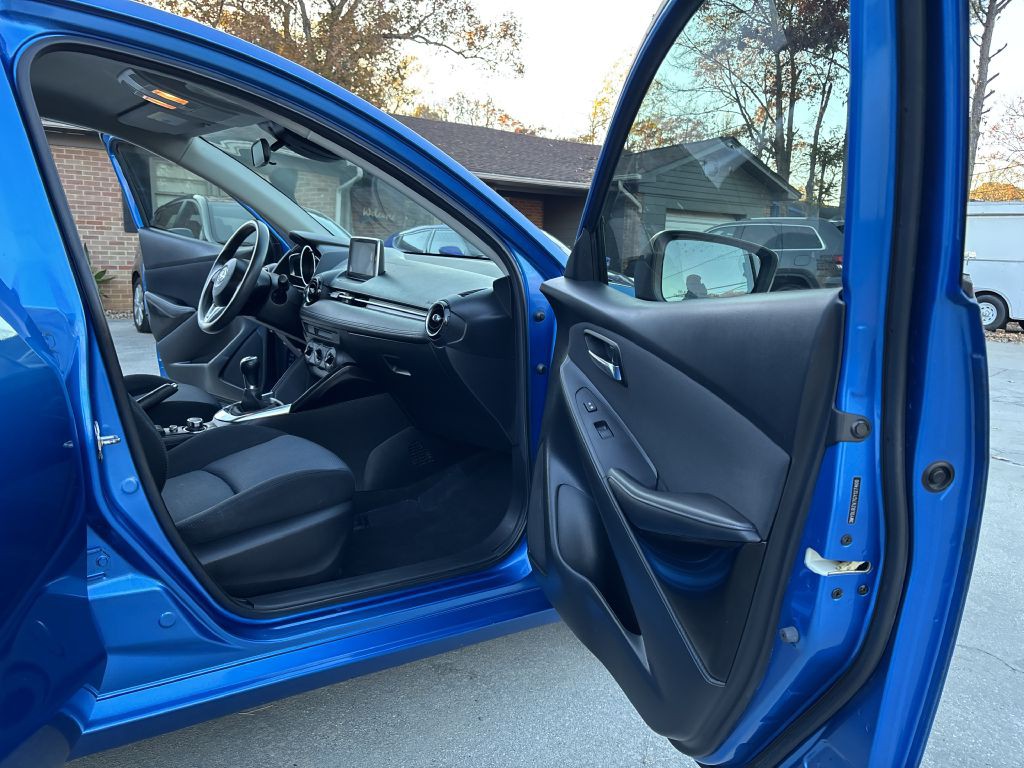 2016 Scion iA Image 14