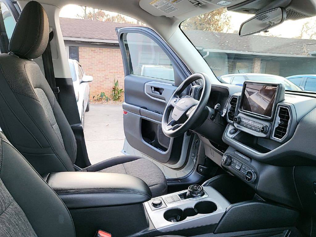 2021 Ford Bronco Image 18