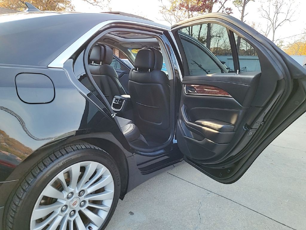 2014 Cadillac CTS Image 15