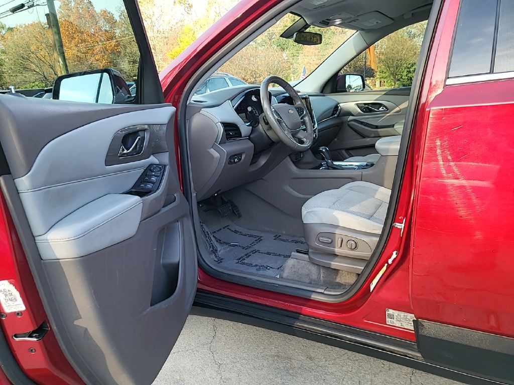 2018 Chevrolet Traverse Image 8