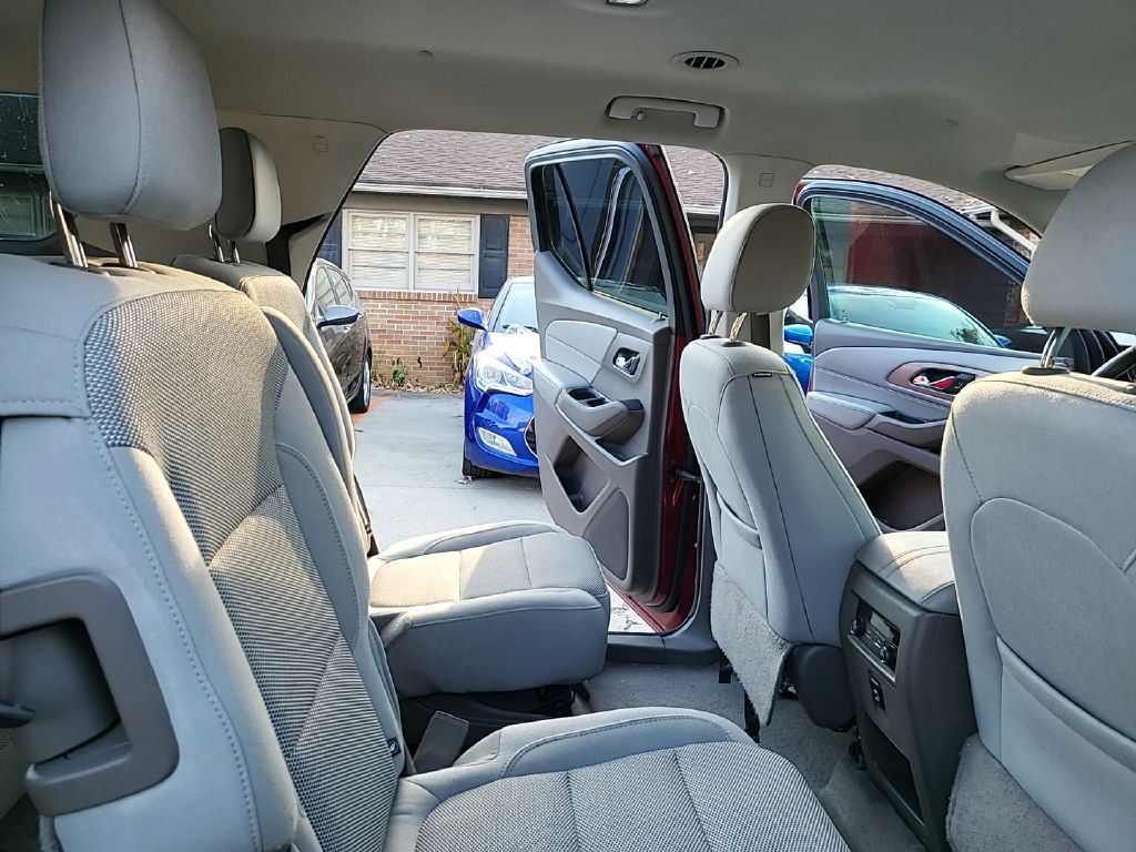 2018 Chevrolet Traverse Image 14