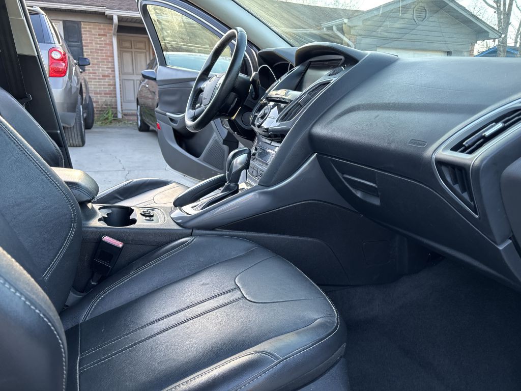 2013 Ford Focus Image 18