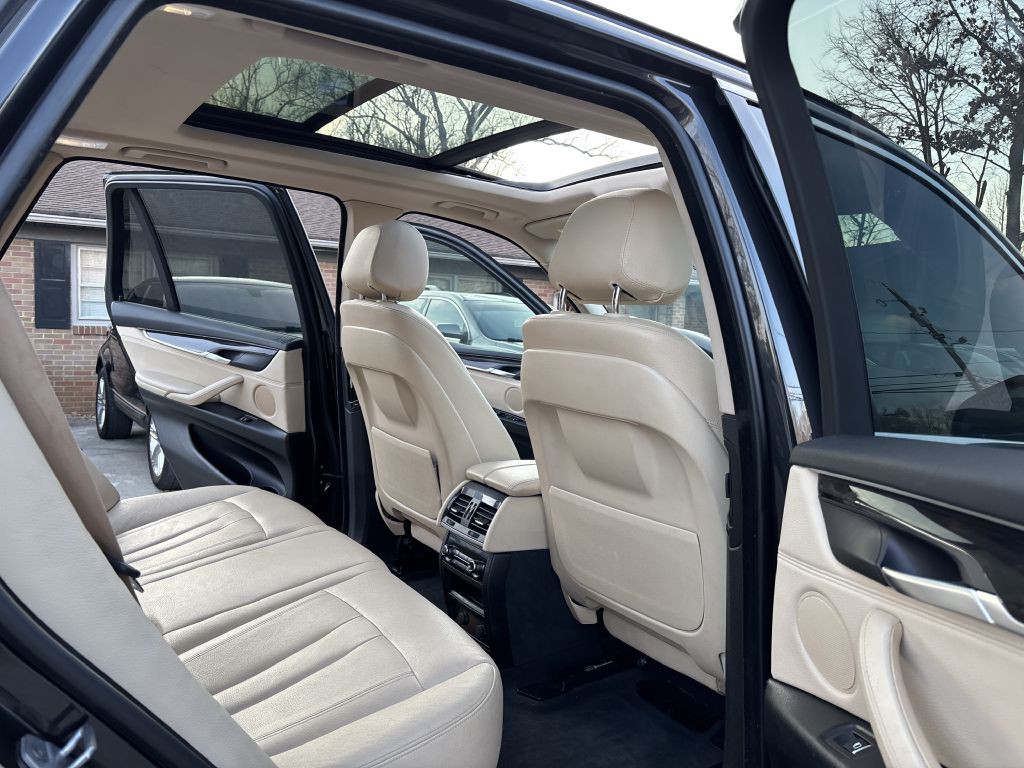 2016 BMW X5 Image 16