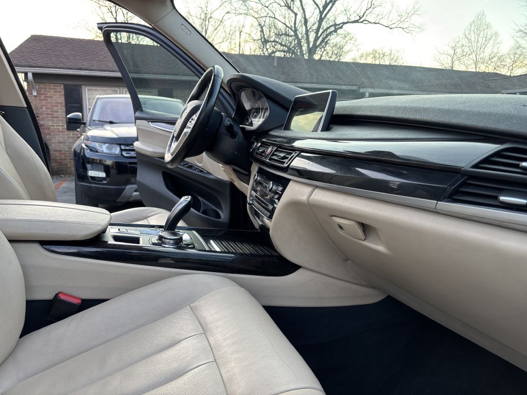 2016 BMW X5 Image 22