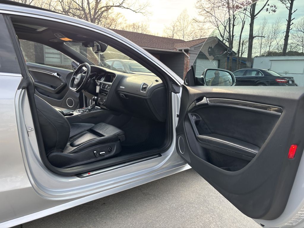 2013 Audi S5 Image 12