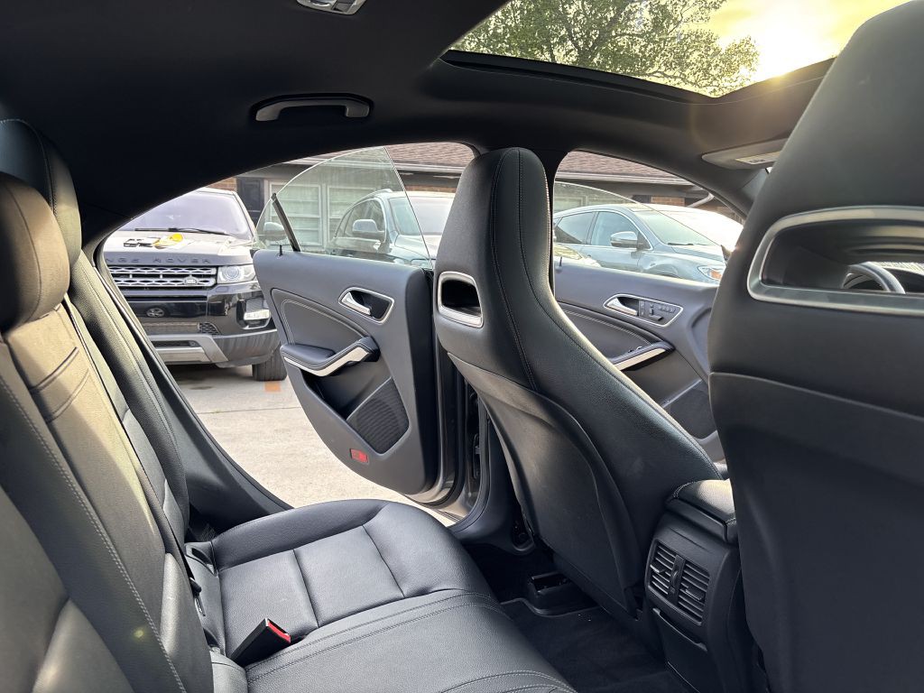 2016 Mercedes-Benz CLA-Class Image 19