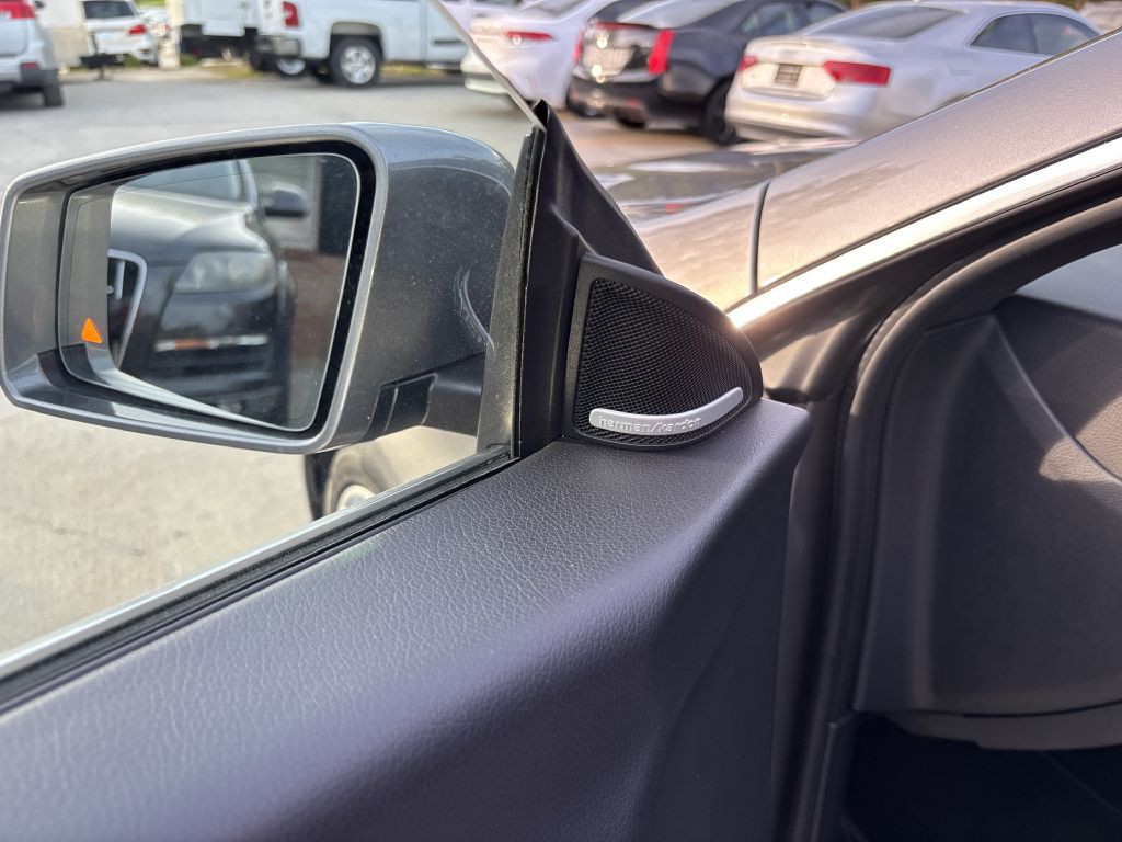 2016 Mercedes-Benz CLA-Class Image 29