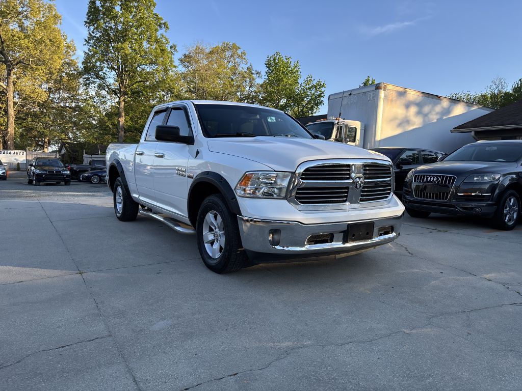 2016 RAM 1500 Image 3