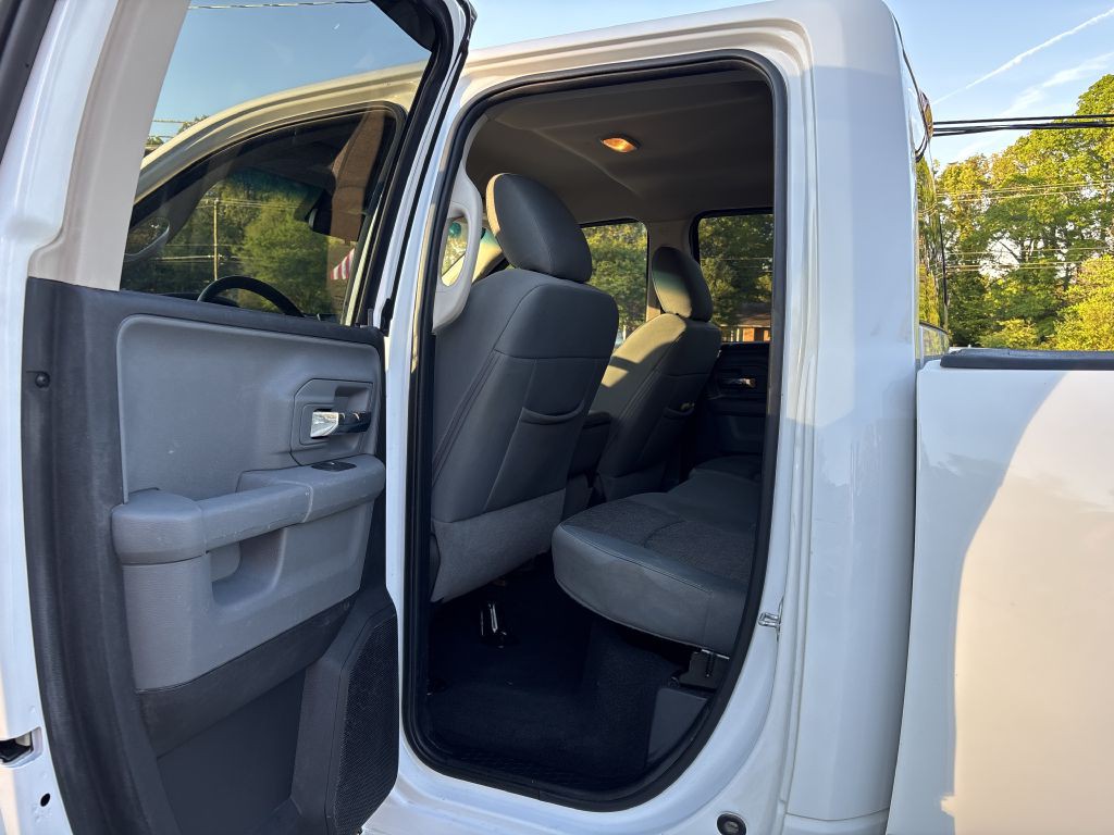 2016 RAM 1500 Image 10