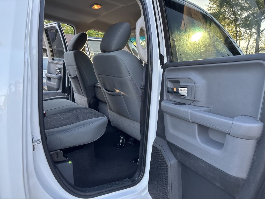 2016 RAM 1500 Image 11