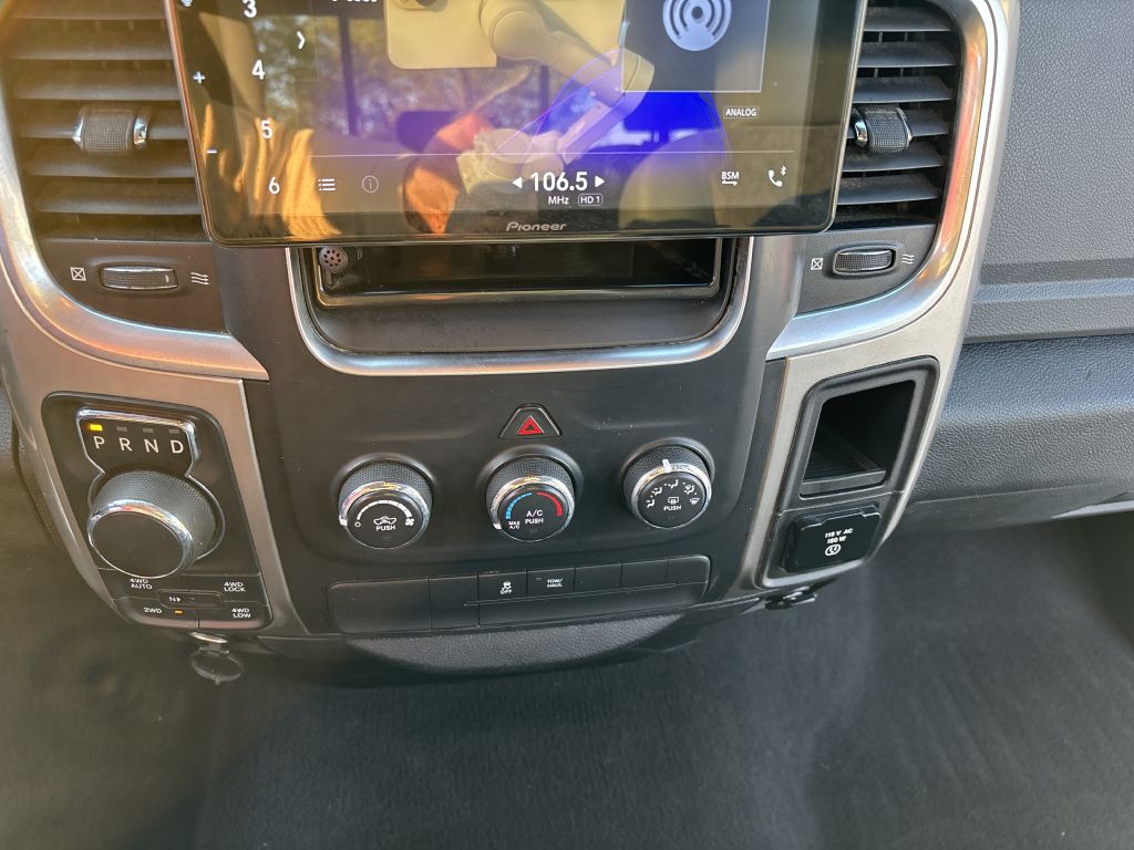 2016 RAM 1500 Image 12