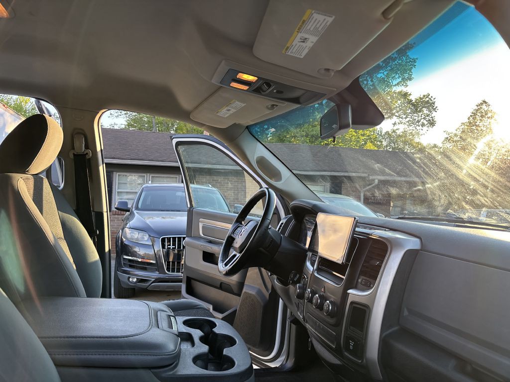 2016 RAM 1500 Image 14