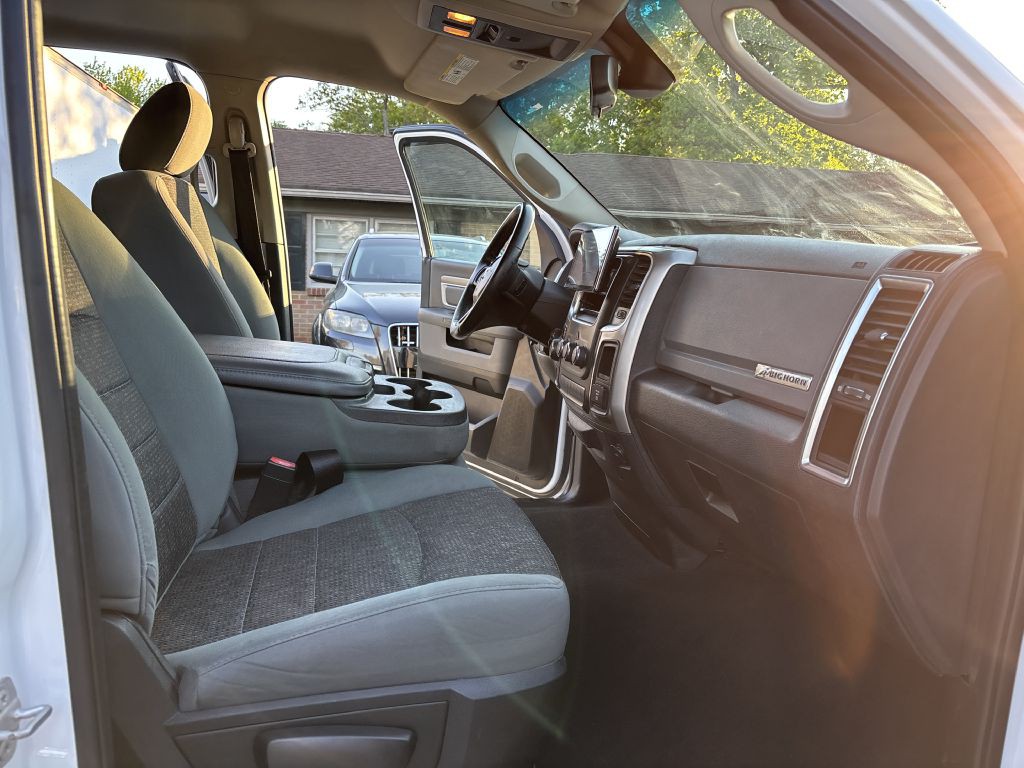 2016 RAM 1500 Image 15