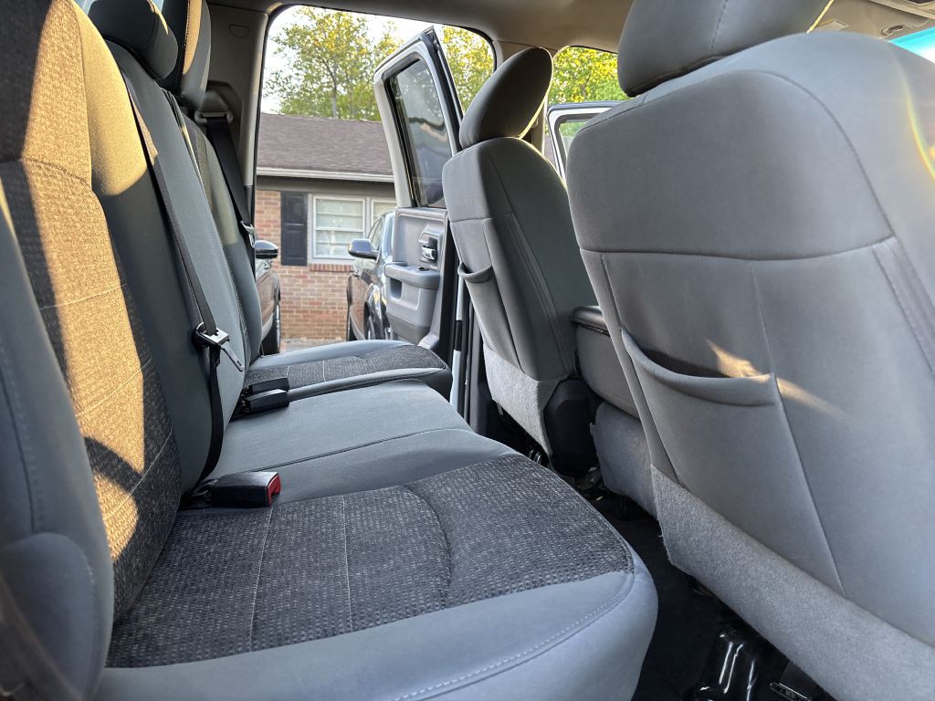 2016 RAM 1500 Image 19