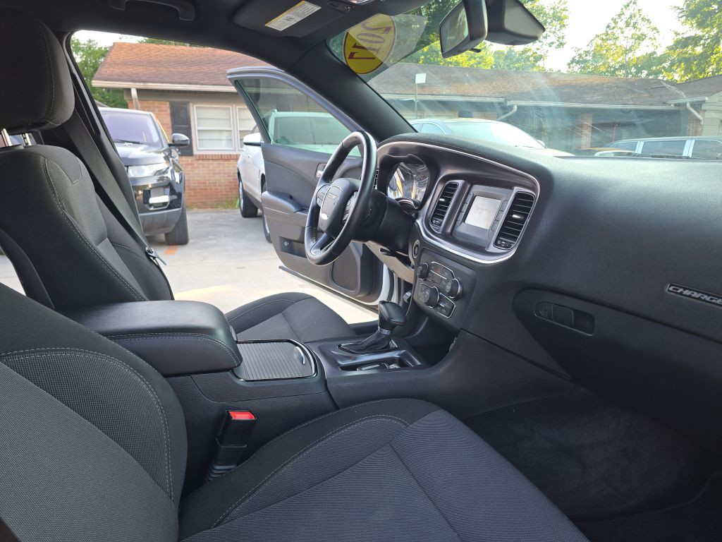 2017 Dodge Charger Image 19
