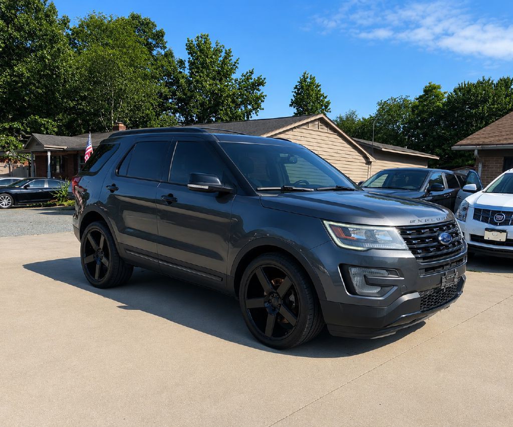 2016 Ford Explorer Image 3